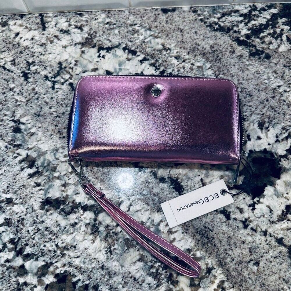 BCBG Wallet NWT
